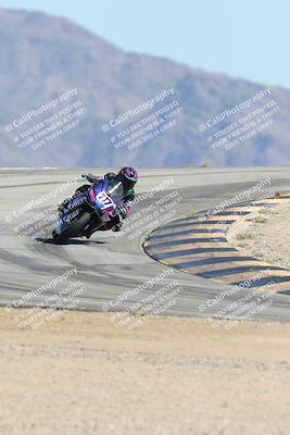 media/Oct-05-2025-CVMA (Sun) [[beeef4f201]]/Race 11-500-400(4)-350 Supersport/